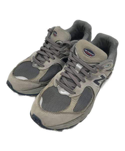 NEW BALANCE（ニューバランス）NEW BALANCE (ニューバランス) M2002RA グレー サイズ:US9の古着・服飾アイテム