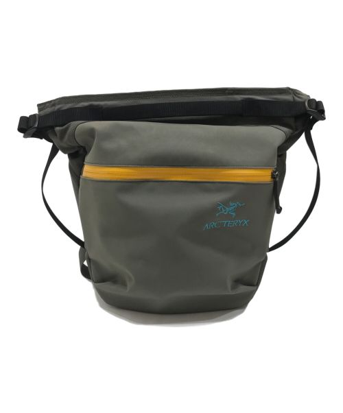 ARC'TERYX（アークテリクス）ARC'TERYX (アークテリクス) BEAMS (ビームス) Arro 8 Shoulder Bag グレーの古着・服飾アイテム