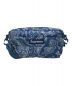 Supreme（シュプリーム）の古着「Puffer Side Bag」｜Blue Paisley