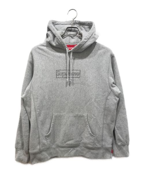 SUPREME（シュプリーム）SUPREME (シュプリーム) KAWS Box Logo Pullover グレー サイズ:Sの古着・服飾アイテム