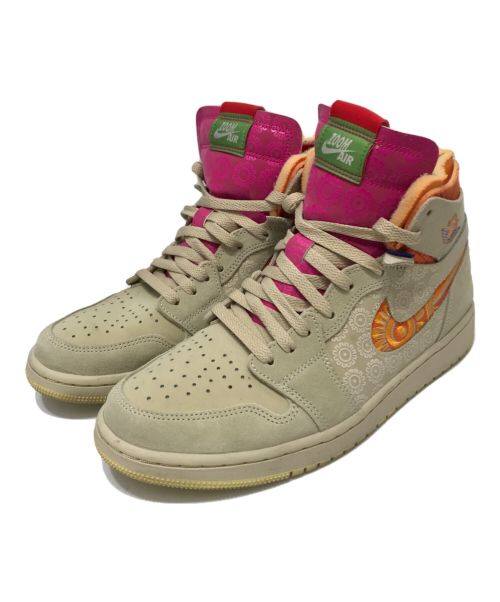 NIKE（ナイキ）NIKE (ナイキ) AIR Jordan 1 Zoom CMFT 'Somos Familia' アイボリー サイズ:27.5の古着・服飾アイテム