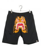 A BATHING APEアベイシングエイプ）の古着「Tiger Beach Shorts」｜ブラック