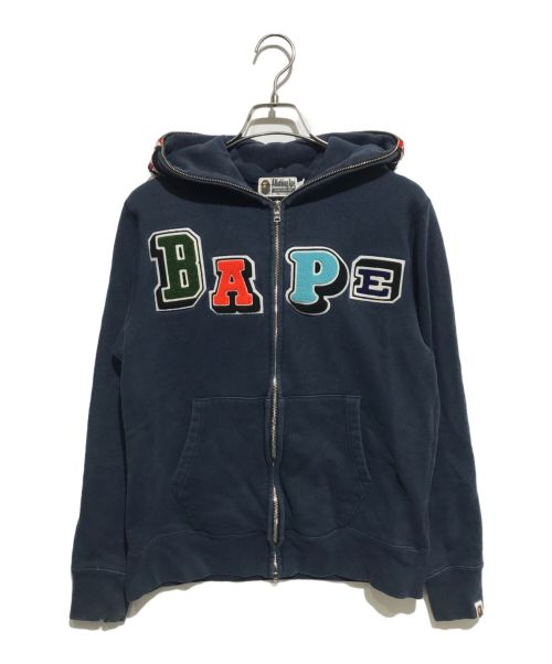 A BATHING APE（アベイシングエイプ）A BATHING APE (アベイシングエイプ) MULTIFONTSSHARKFULLZIP ネイビー サイズ:Ｌの古着・服飾アイテム