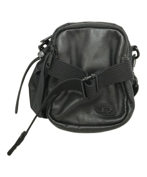 DIESEL（ディーゼル）DIESEL (ディーゼル) DSL UTILITY CROSSBODY（DSL ユーティリティ クロスボディ） ブラックの古着・服飾アイテム