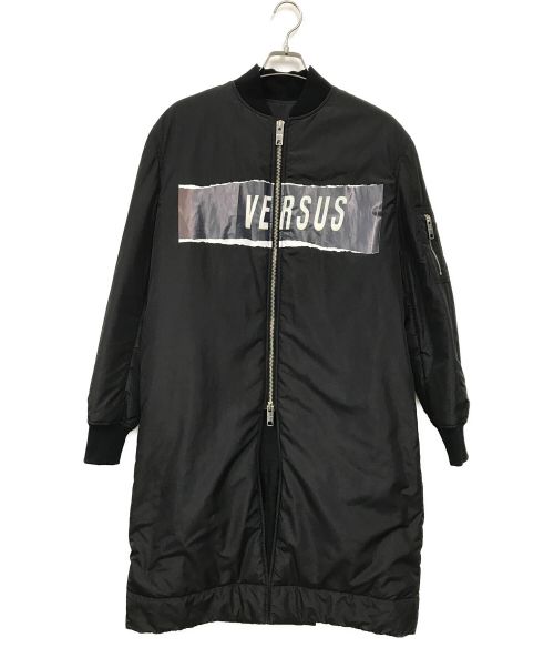 VERSUS VERSACE（ヴェルサス ヴェルサーチェ）VERSUS VERSACE (ヴェルサス ヴェルサーチ) ロングMA-1ジャケット ブラック サイズ:44の古着・服飾アイテム