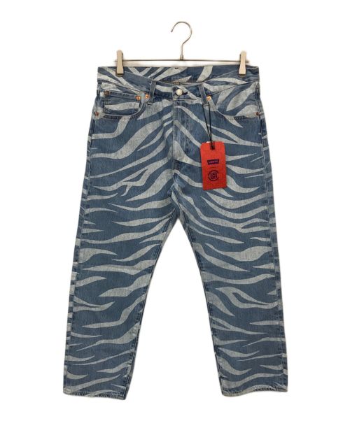 LEVI'S（リーバイス）LEVI'S (リーバイス) CLOT (クロット) 総柄デニムパンツ ブルー サイズ:W32 未使用品の古着・服飾アイテム