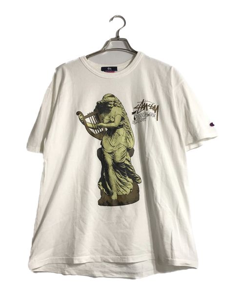 stussy（ステューシー）stussy (ステューシー) Champion (チャンピオン) プリントTシャツ ホワイト サイズ:Lの古着・服飾アイテム