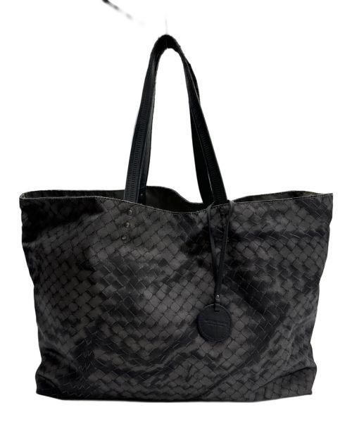 BOTTEGA VENETA（ボッテガベネタ）BOTTEGA VENETA (ボッテガベネタ) イントレッチオリュージョン/イントレチャート プリントトートバッグ グレーの古着・服飾アイテム