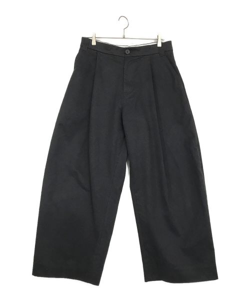 STUDIO NICHOLSON（スタジオ ニコルソン）STUDIO NICHOLSON (スタジオニコルソン) PEACHED COTTON TWILL VOLUME PLEAT PANTS/ピーチドコットンツイルボリュームプリーツパンツ ブラック サイズ:Mの古着・服飾アイテム