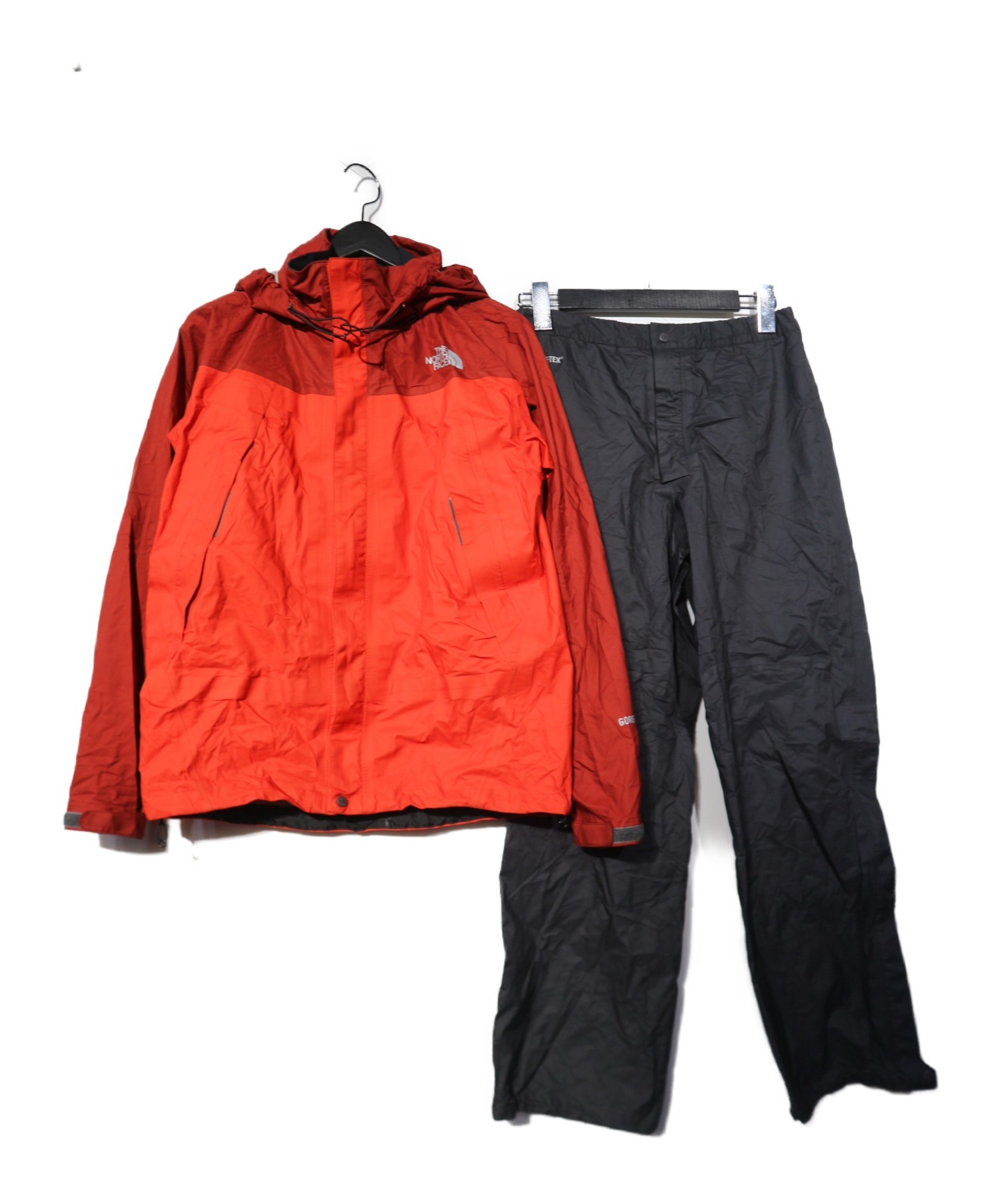 中古 古着通販 The North Face ザノースフェイス Raintex Flight レインテックスフライト レッド サイズ ｓ セットアップ レインウェア ゴアテックス ブランド 古着通販 トレファク公式 Trefac Fashion