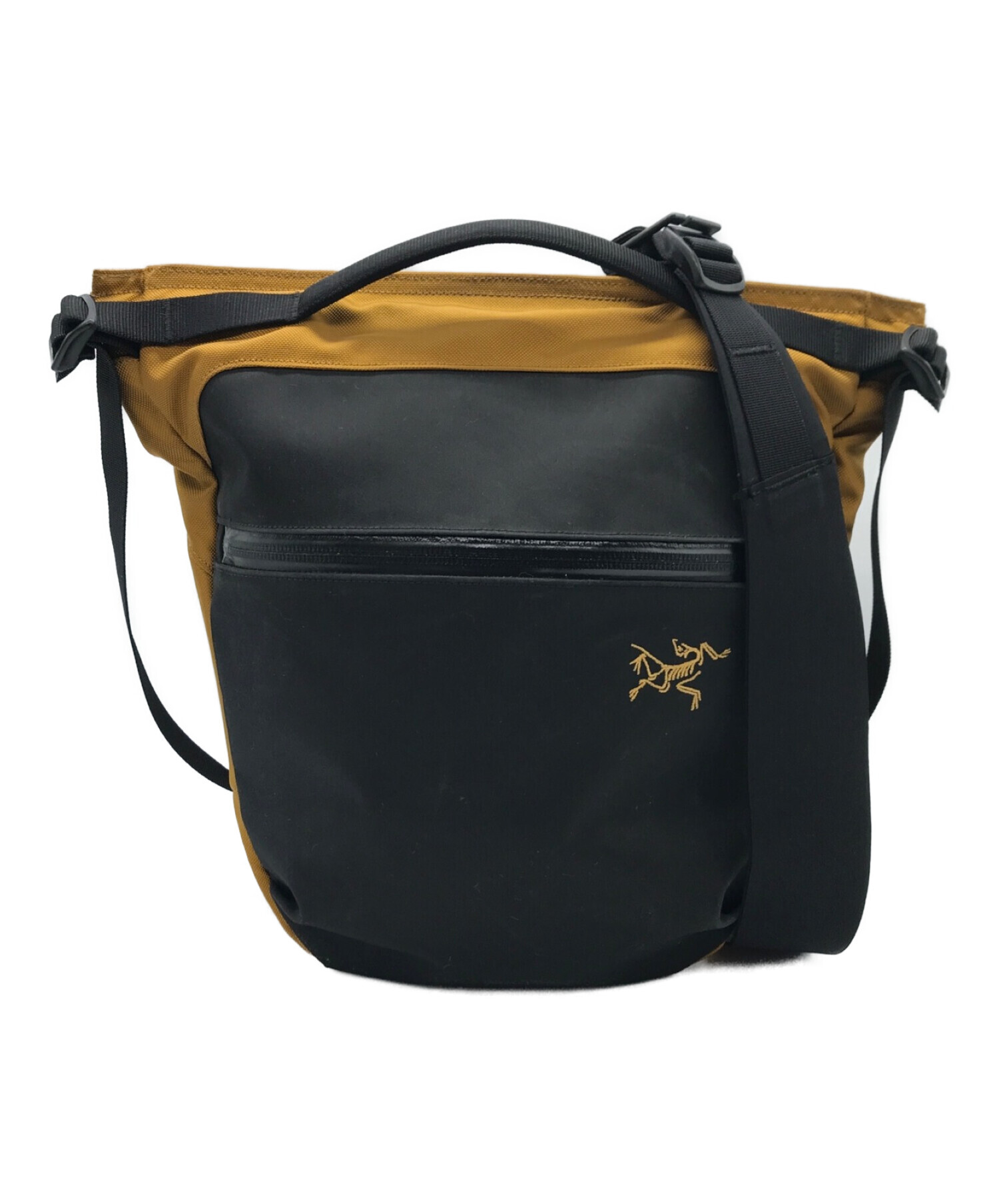 ARC'TERYX (アークテリクス) Arro 8 Shoulder Bag アロー8 ショルダーバッグ ブラウン サイズ:実寸参照