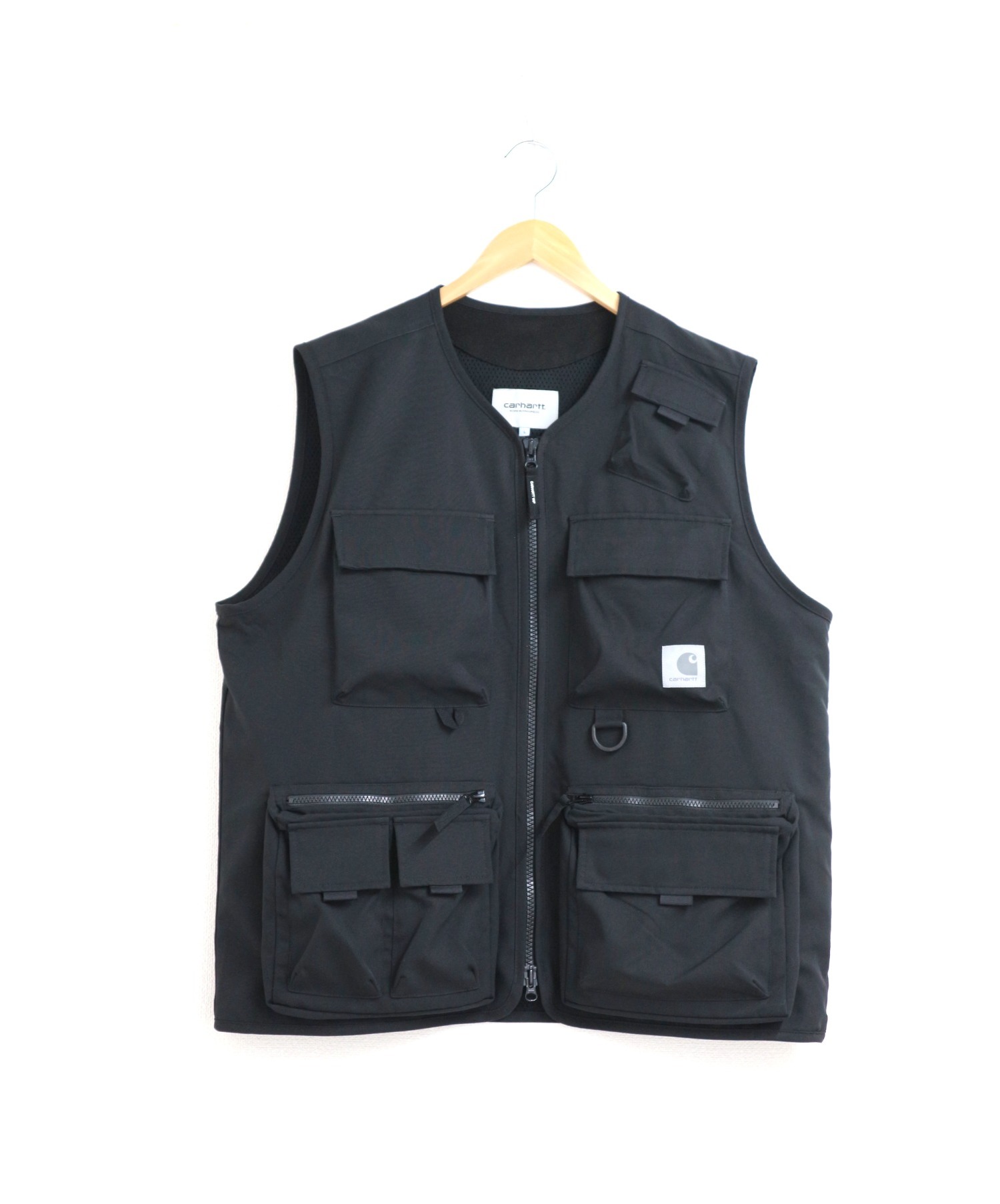 中古 古着通販 Carhartt Wip カーハート ダブリューアイピー フィッシングベスト ブラック サイズ L Elmwood Vest エルムウッドベスト ブランド 古着通販 トレファク公式 Trefac Fashion