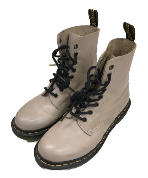 Dr.Martens（ドクターマーチン）Dr.Martens (ドクターマーチン) 8ホールブーツ ベージュ サイズ:US7の古着・服飾アイテム