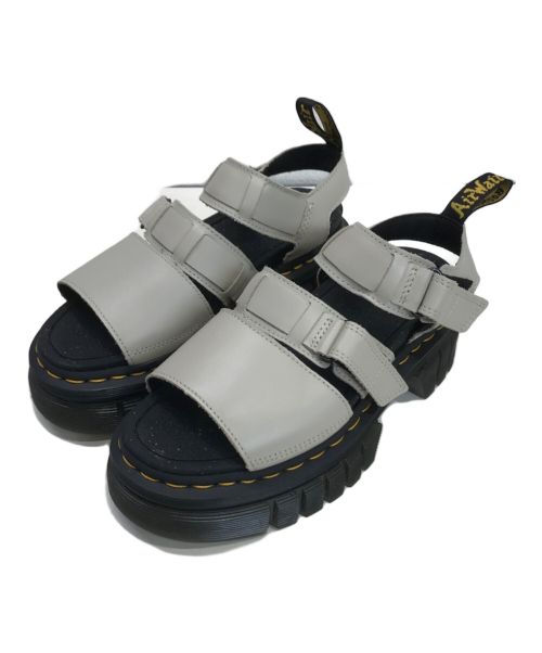 Dr.Martens（ドクターマーチン）Dr.Martens (ドクターマーチン) RICKI 3 STRAP サンダル ホワイト サイズ:US6の古着・服飾アイテム