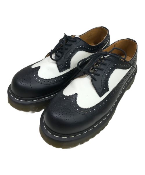 Dr.Martens（ドクターマーチン）Dr.Martens (ドクターマーチン) ウィングチップシューズ ホワイト×ブラック サイズ:42の古着・服飾アイテム