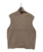 AURALEEオーラリー）の古着「SUPER FINE WOOL RIB KNIT TURTLE NECK VEST」｜ベージュ