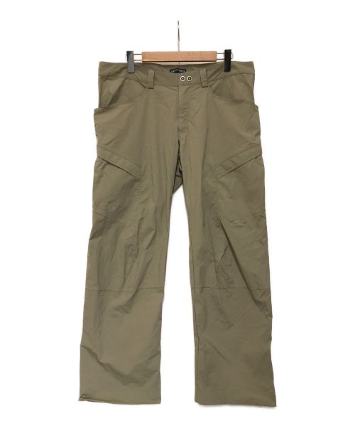 ARC'TERYX（アークテリクス）ARC'TERYX (アークテリクス) RAMPART PANT ベージュ サイズ:38の古着・服飾アイテム