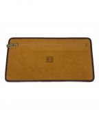 LOEWEロエベ）の古着「Yellow leather pouch」｜イエロー