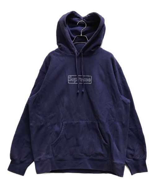 SUPREME（シュプリーム）SUPREME (シュプリーム) KAWS Chalk Logo Hooded ブルー サイズ:Ⅿの古着・服飾アイテム