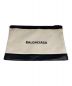BALENCIAGA（バレンシアガ）の古着「クラッチセカンドバッグ」｜ベージュ×ブラック