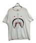 A BATHING APE（アベイシングエイプ）の古着「シャークプリントTシャツ 001TEG301028X」｜ホワイト