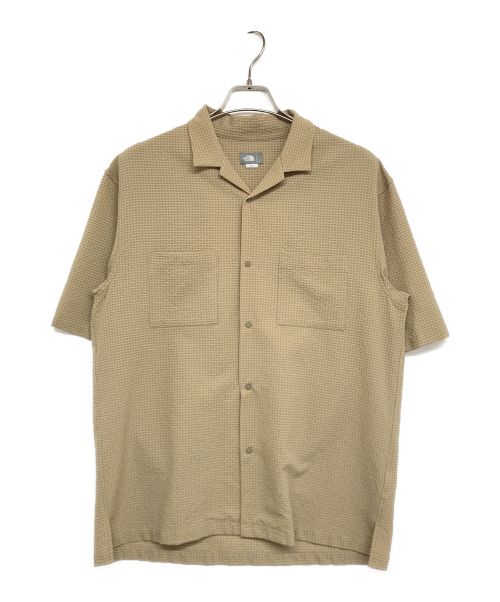 THE NORTH FACE（ザ ノース フェイス）THE NORTH FACE (ザ ノース フェイス) S/S Seersucker Vent Mesh Shirt　ショートスリーブシアサッカーベントメッシュシャツ　NR22160 ベージュ サイズ:Lの古着・服飾アイテム