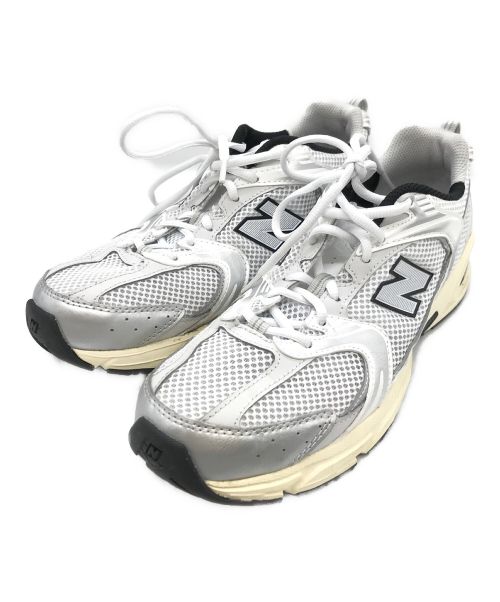 NEW BALANCE（ニューバランス）NEW BALANCE (ニューバランス) ローカットスニーカー グレー×ホワイト サイズ:27cmの古着・服飾アイテム