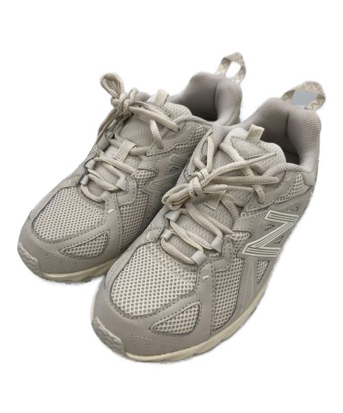 NEW BALANCE（ニューバランス）NEW BALANCE (ニューバランス) ローカットスニーカー ベージュ サイズ:24.0cmの古着・服飾アイテム