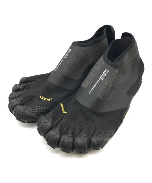 suicoke（スイコック）suicoke (スイコック) Midorikawa (ミドリカワ) Vibram FiveFingers  5本指 ソックス デザイン シューズ  S20MLC1 スニーカー ブラック サイズ:27.5の古着・服飾アイテム