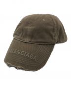 BALENCIAGAバレンシアガ）の古着「ベースボールキャップ LOGO VISOR ロゴ バイザー ダメージ加工 673318 410B2 2828」｜ブラウン