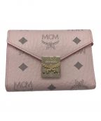 MCMエムシーエム）の古着「PATRICIA FLAP WALLET SMALL パトリシアヴィセトスウォレットスモール MYSAAPA02QH001 コンパクトウォレット 三つ折り財布」｜ピンク