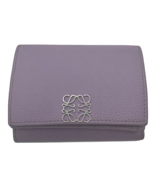 LOEWE（ロエベ）LOEWE (ロエベ) アナグラム トライフォールド ウォレット LOEWE Anagram Trifold Wallet In Pebble Grain Calfskin 