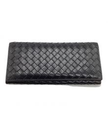 BOTTEGA VENETA（ボッテガベネタ）の古着「イントレチャート2つ折り長財布　B06147775R」｜ブラック