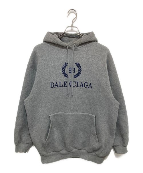 BALENCIAGA（バレンシアガ）BALENCIAGA (バレンシアガ) BBロゴプリントプルオーバーパーカー グレー サイズ:Mの古着・服飾アイテム