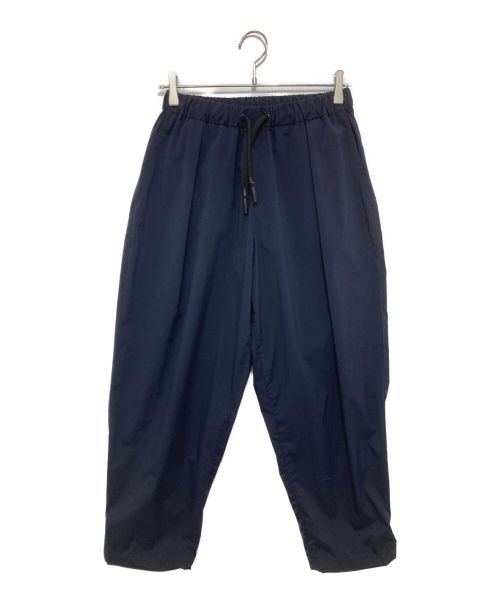 UNTRACE（アントレース）UNTRACE (アントレース) WATER REPELLENT TAPERED STRETCH TRACK PANTS ネイビーの古着・服飾アイテム