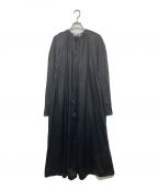 Acne studiosアクネ ストゥディオス）の古着「Gathered Neck Satin Dress」｜ブラック