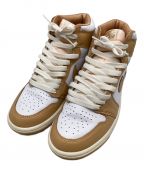 NIKEナイキ）の古着「WMNS AIR JORDAN 1 HIGH OG」｜ホワイト×ベージュ