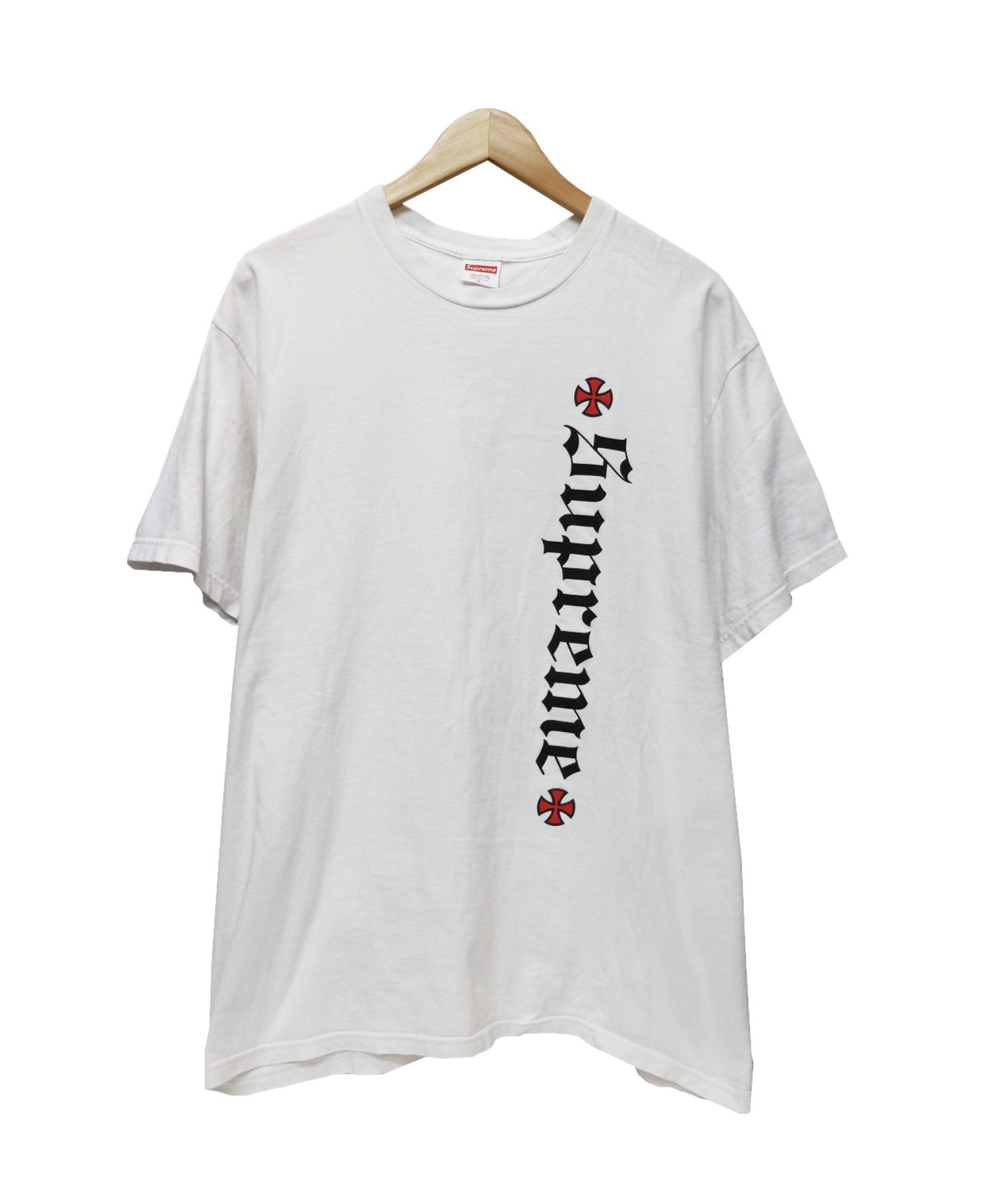 supream tee