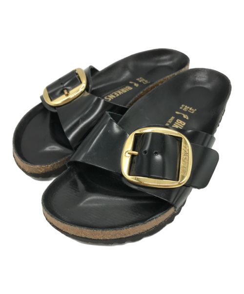 BIRKENSTOCK（ビルケンシュトック）BIRKENSTOCK (ビルケンシュトック) Adam et Rope (アダムエロペ) ビッグバックルパッテド ブラック サイズ:240の古着・服飾アイテム