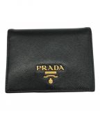PRADAプラダ）の古着「2つ折り財布」｜ブラック