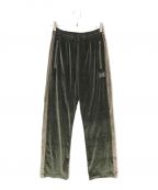 Needlesニードルズ）の古着「PAPILLON EMB SIDE LINE TRACK PANT トラック パンツ」｜グリーン