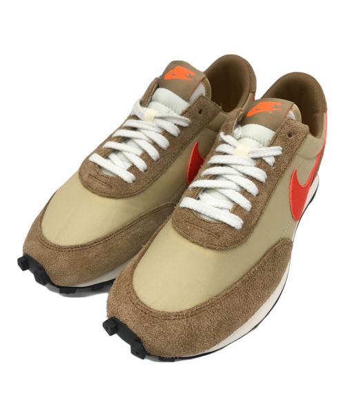 NIKE（ナイキ）NIKE (ナイキ) DAYBREAK SP ローカットスニーカー VEGAS GOLD/COLLEGE ORANGE-ROCKY TAN サイズ:US9の古着・服飾アイテム