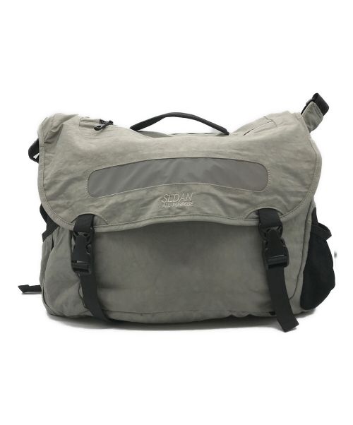 SEDAN ALL -PURPOSE（セダンオールパーパス）SEDAN ALL -PURPOSE (セダンオールパーパス) Overdyed Nylon Messenger Bag メッセンジャーバッグ グレー サイズ:-の古着・服飾アイテム