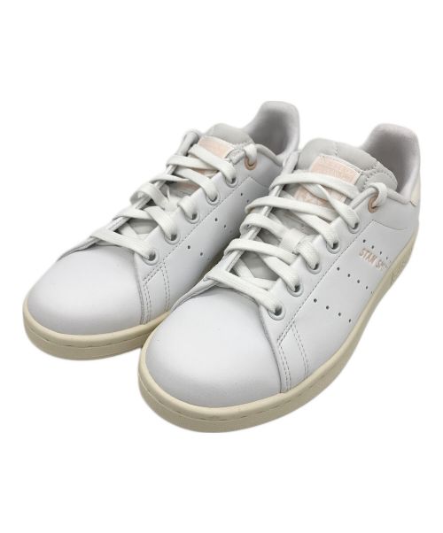 adidas（アディダス）adidas (アディダス) STAN SMITH lyu73 ローカットスニーカー ホワイト サイズ:23.0の古着・服飾アイテム