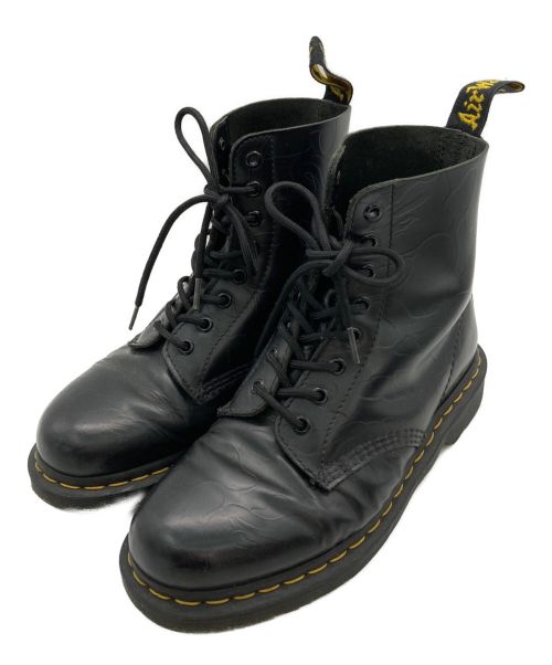 Dr.Martens（ドクターマーチン）Dr.Martens (ドクターマーチン) A BATHING APE (アベイシングエイプ) コラボ8ホールブーツ ブラック サイズ:UK7の古着・服飾アイテム