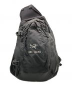 ARC'TERYXアークテリクス）の古着「QUIVER CROSSBODY PACK」｜ブラック