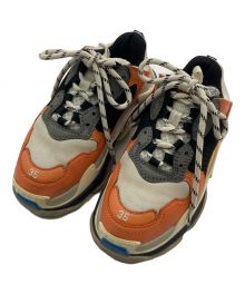 BALENCIAGA（バレンシアガ）の古着「TRIPLE S/トリプルS/ローカットスニーカー」｜オレンジ