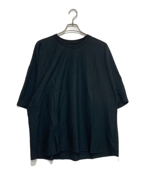 HOMME PLISSE ISSEY MIYAKE（オムプリッセ イッセイ ミヤケ）HOMME PLISSE ISSEY MIYAKE (オムプリッセ イッセイ ミヤケ) Release Tシャツ ブラック サイズ:3 未使用品の古着・服飾アイテム