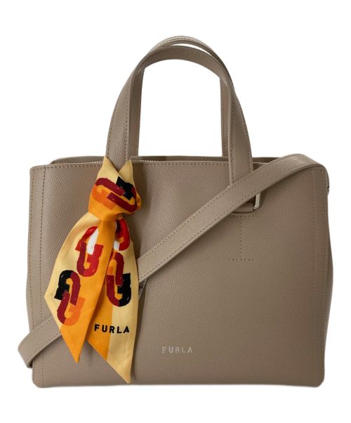 FURLA（フルラ）FURLA (フルラ) NEXT M TOTE/2WAYバッグ ベージュの古着・服飾アイテム