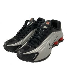 NIKE（ナイキ）の古着「SHOX R4 / 008:BLACK/METALLIC SILVER」｜シルバー